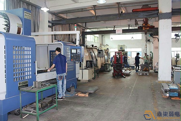 制造工厂如何搭建轻量级能源管理系统？