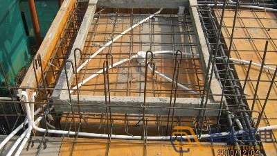 地面预埋线管防碾压施工处理办法