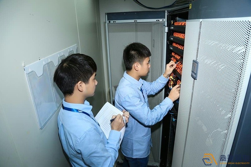 工厂弱电机房建设的核心要求？